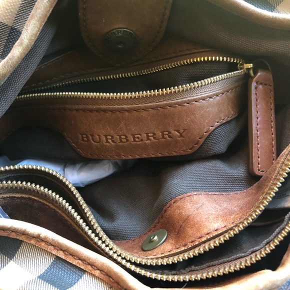 Burberry BEAUTIFUL Northfield Smoked Check Tote! Classic Burberry! Great Size! - Picture 5 of 15